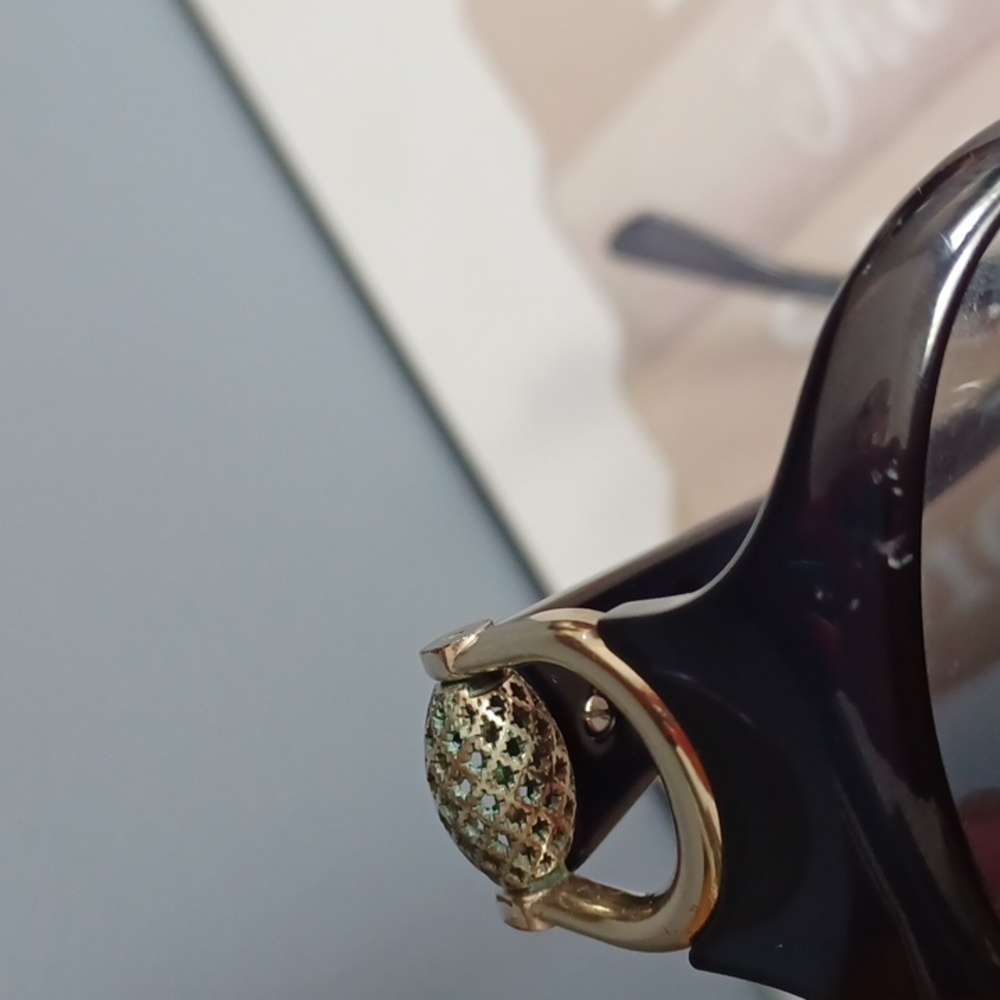 Gucci  horse-bit  sunglasses - Picture 11 of 12